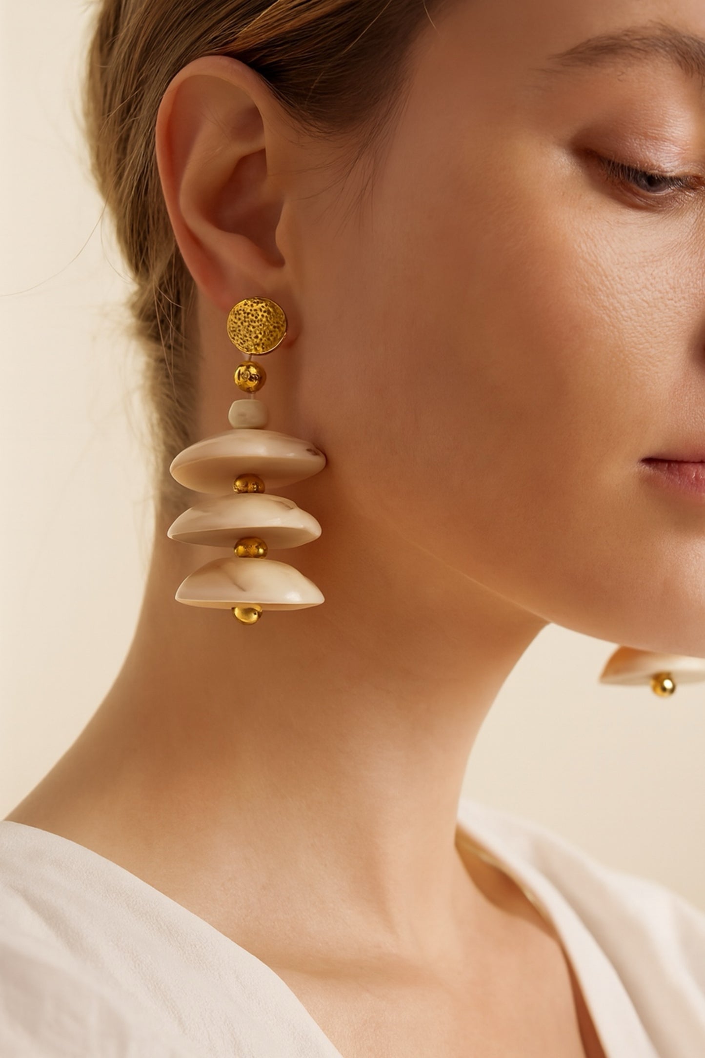 Premium Earth Spirit Stud Earrings – 18K Gold Plated