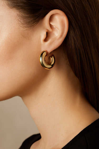 Chic Halo Hoop Earrings – Gold Plated
